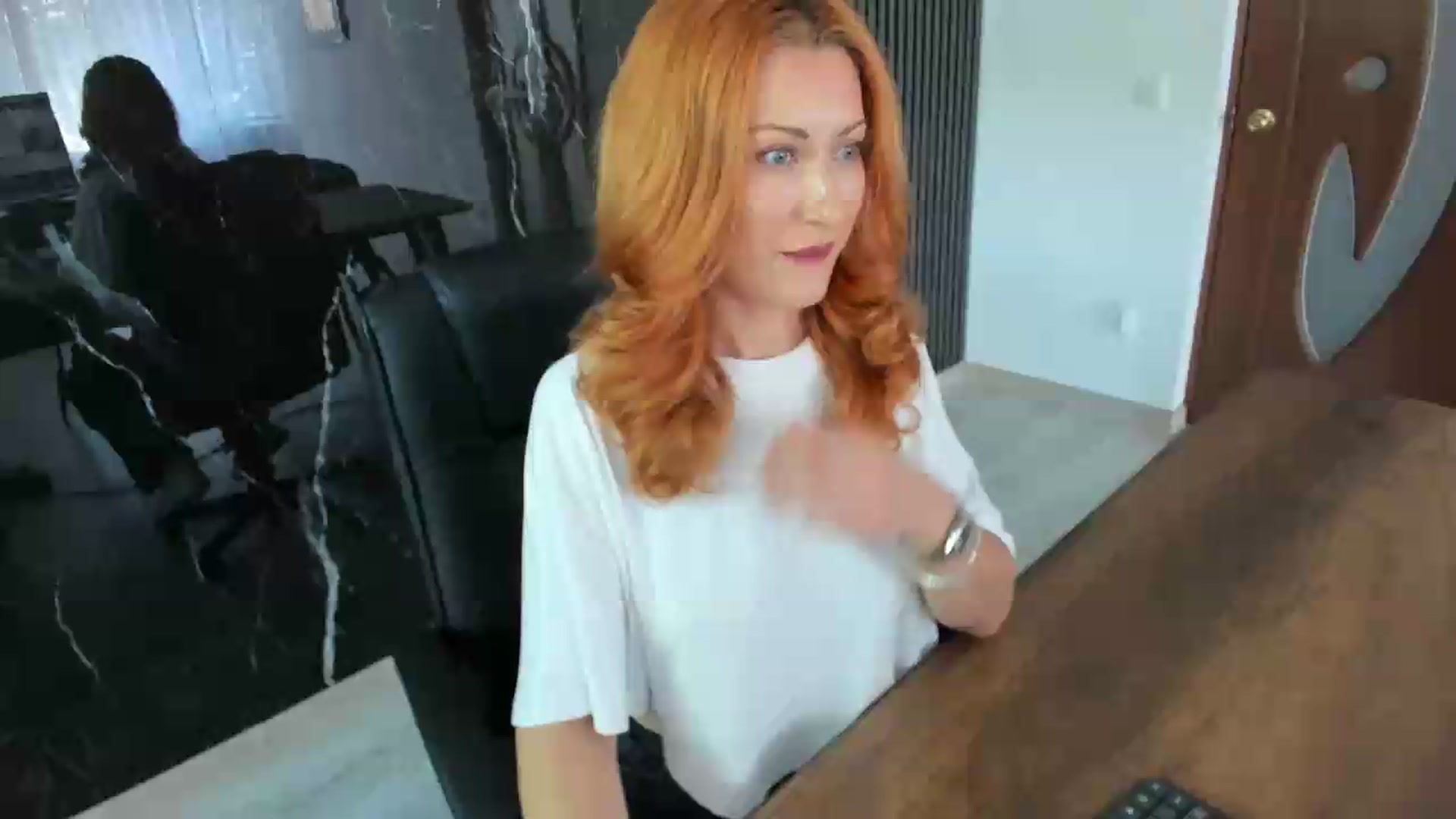 Gallery image thumbnail from Foxy_forever's myfreecams stream on, 06/10/2026, 11:23 image 8 of 20