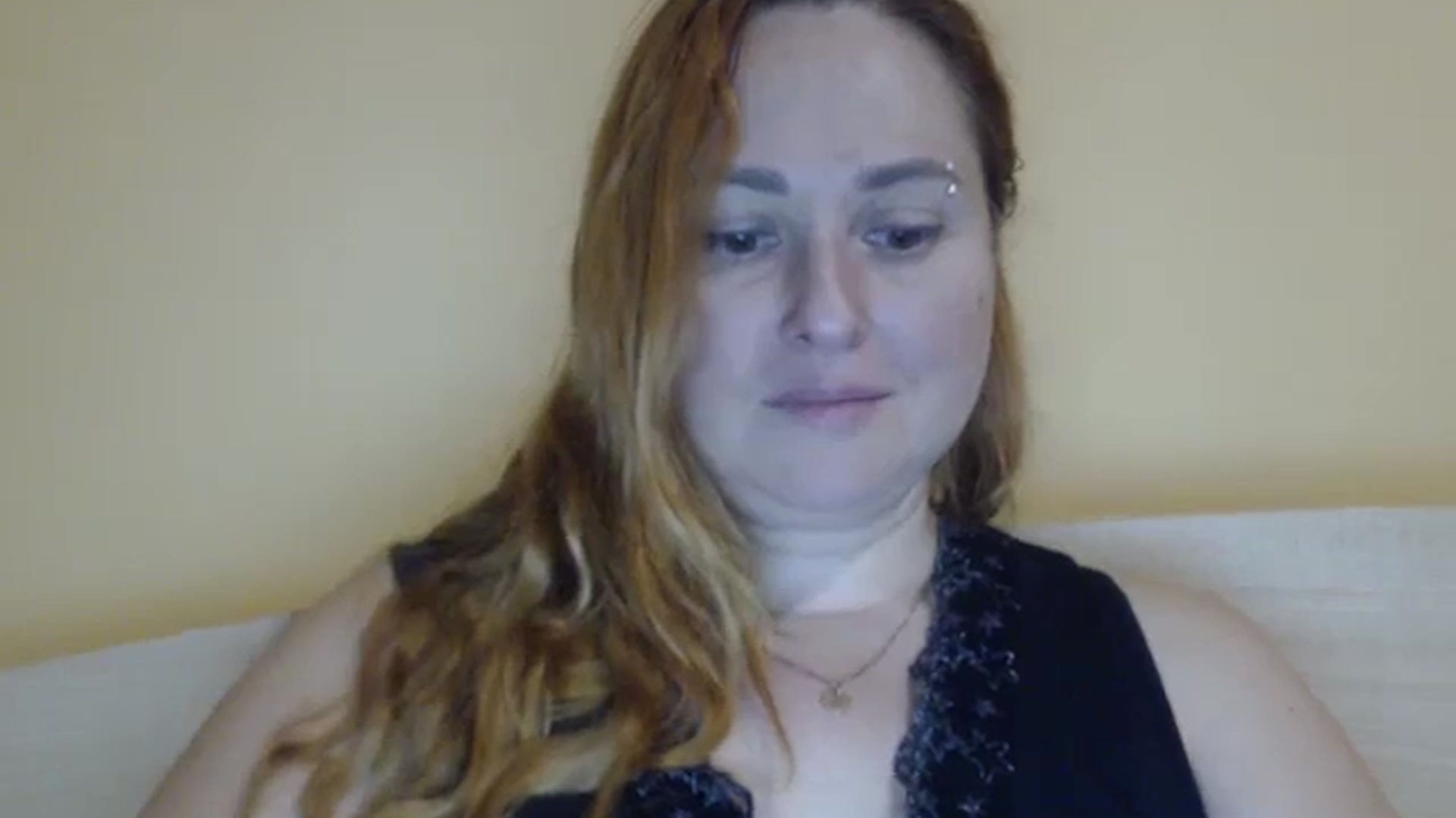 Gallery image thumbnail from Foxy_red333's myfreecams stream on, 10/26/2025, 10:45 image 3 of 20