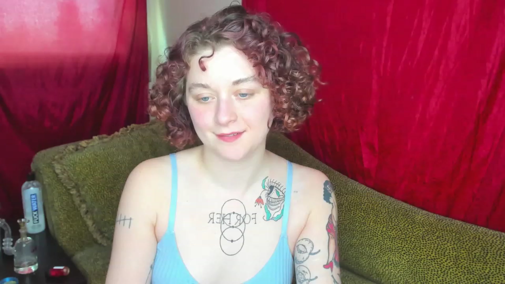 Gallery image thumbnail from FrankiePeach's myfreecams stream on, 12/02/2022, 18:28 image 20 of 20