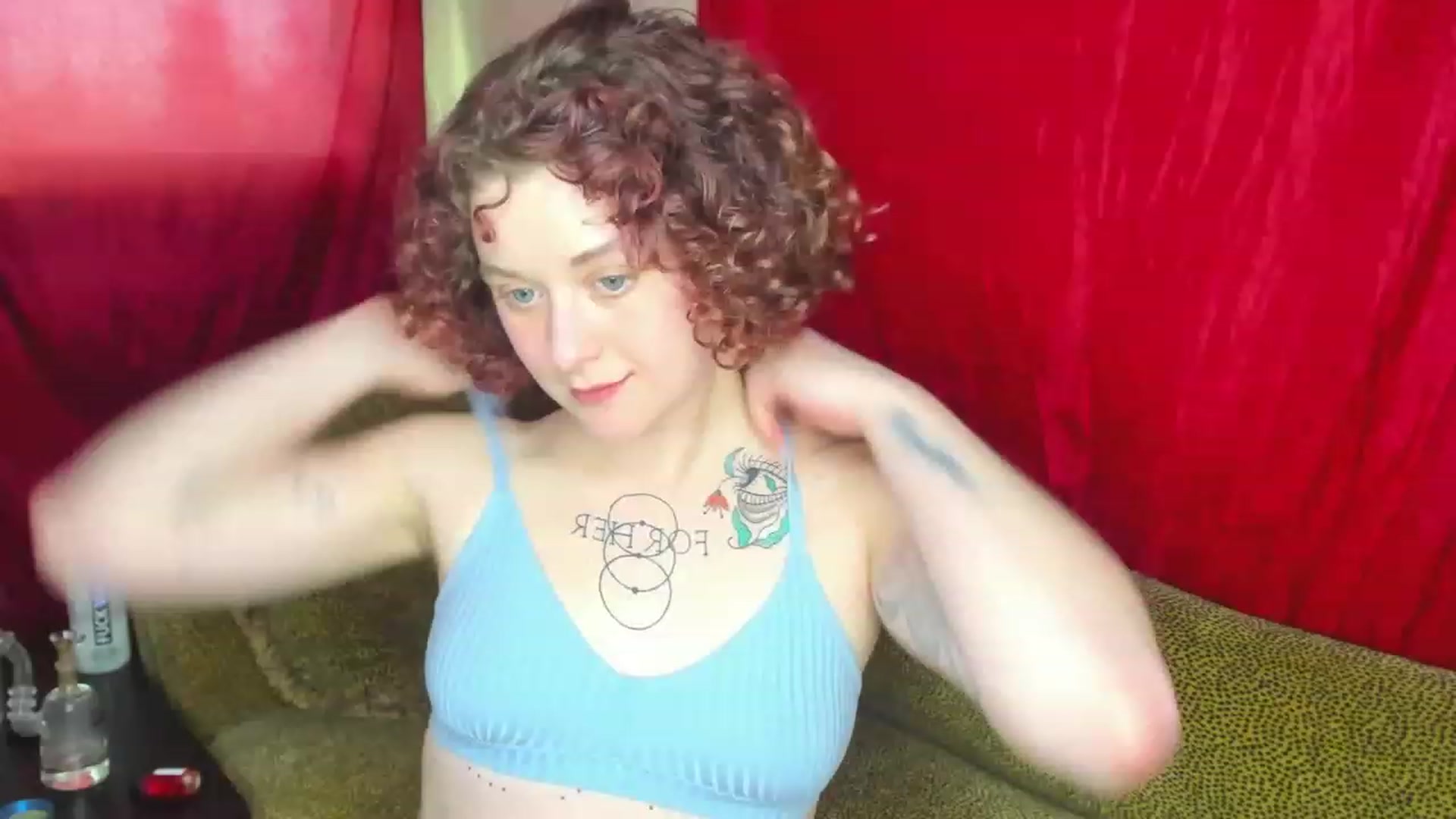 Gallery image thumbnail from FrankiePeach's myfreecams stream on, 12/02/2022, 18:28 image 19 of 20