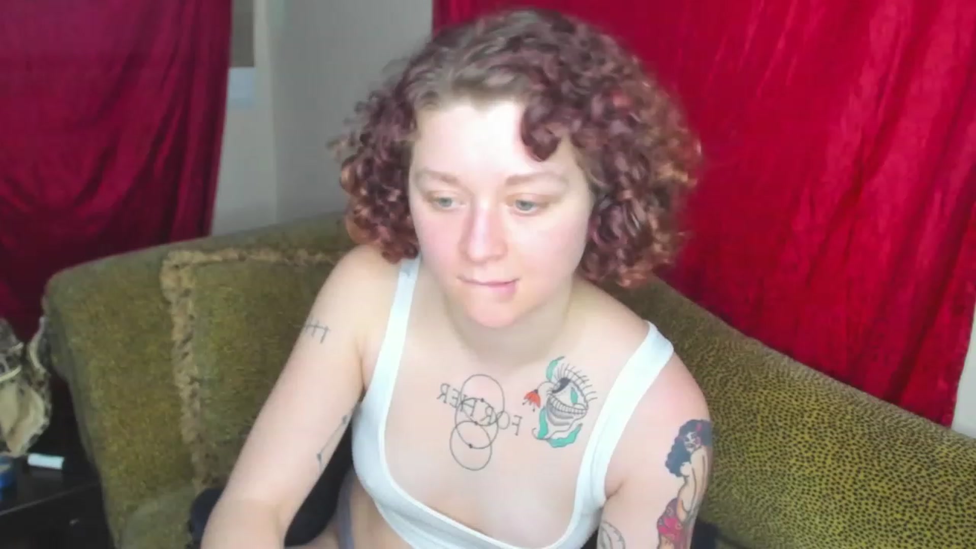 Gallery image thumbnail from FrankiePeach's myfreecams stream on, 12/05/2022, 15:40 image 19 of 20