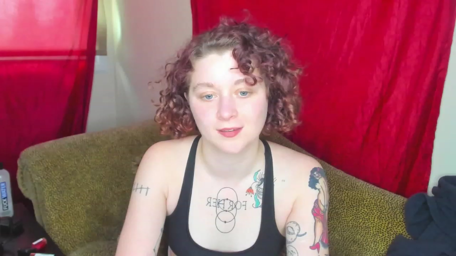 Gallery image thumbnail from FrankiePeach's myfreecams stream on, 12/05/2022, 20:31 image 5 of 20