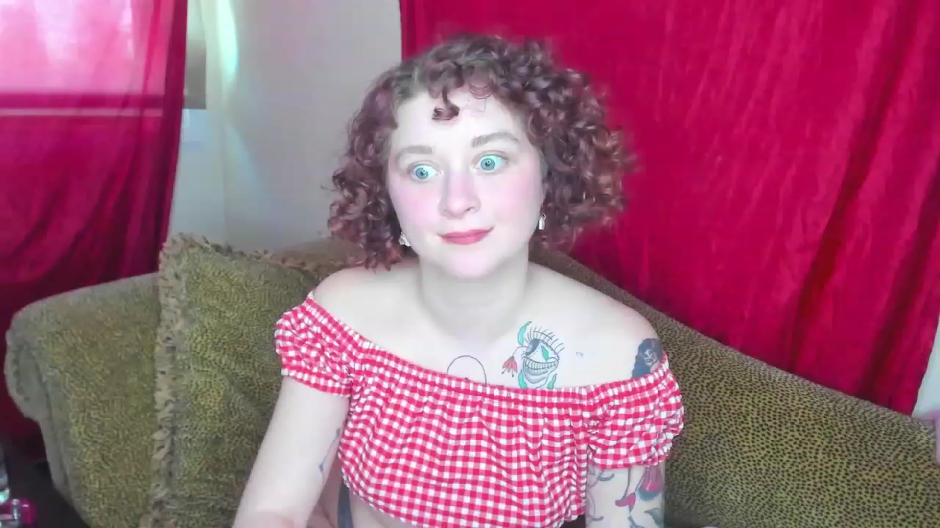 Gallery image thumbnail from FrankiePeach's myfreecams stream on, 12/09/2022, 19:00 image 19 of 20