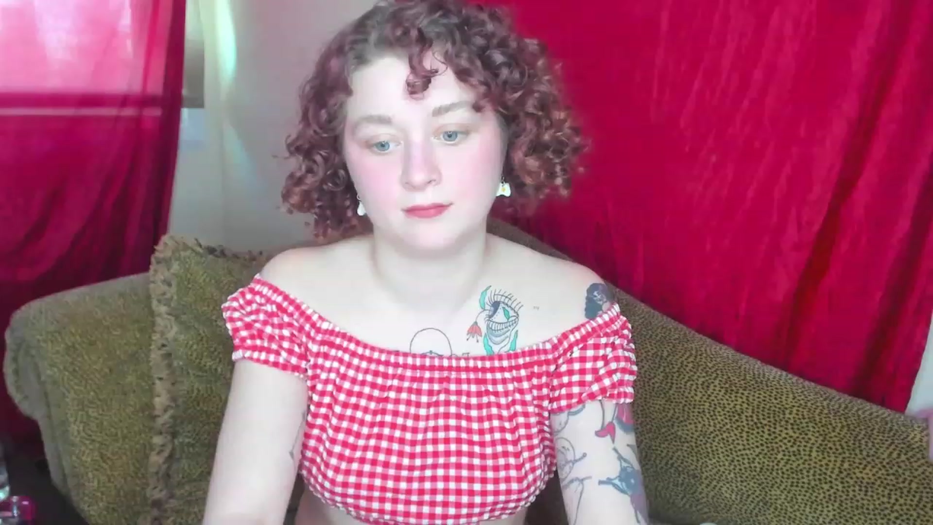 Gallery image thumbnail from FrankiePeach's myfreecams stream on, 12/09/2022, 19:00 image 11 of 20