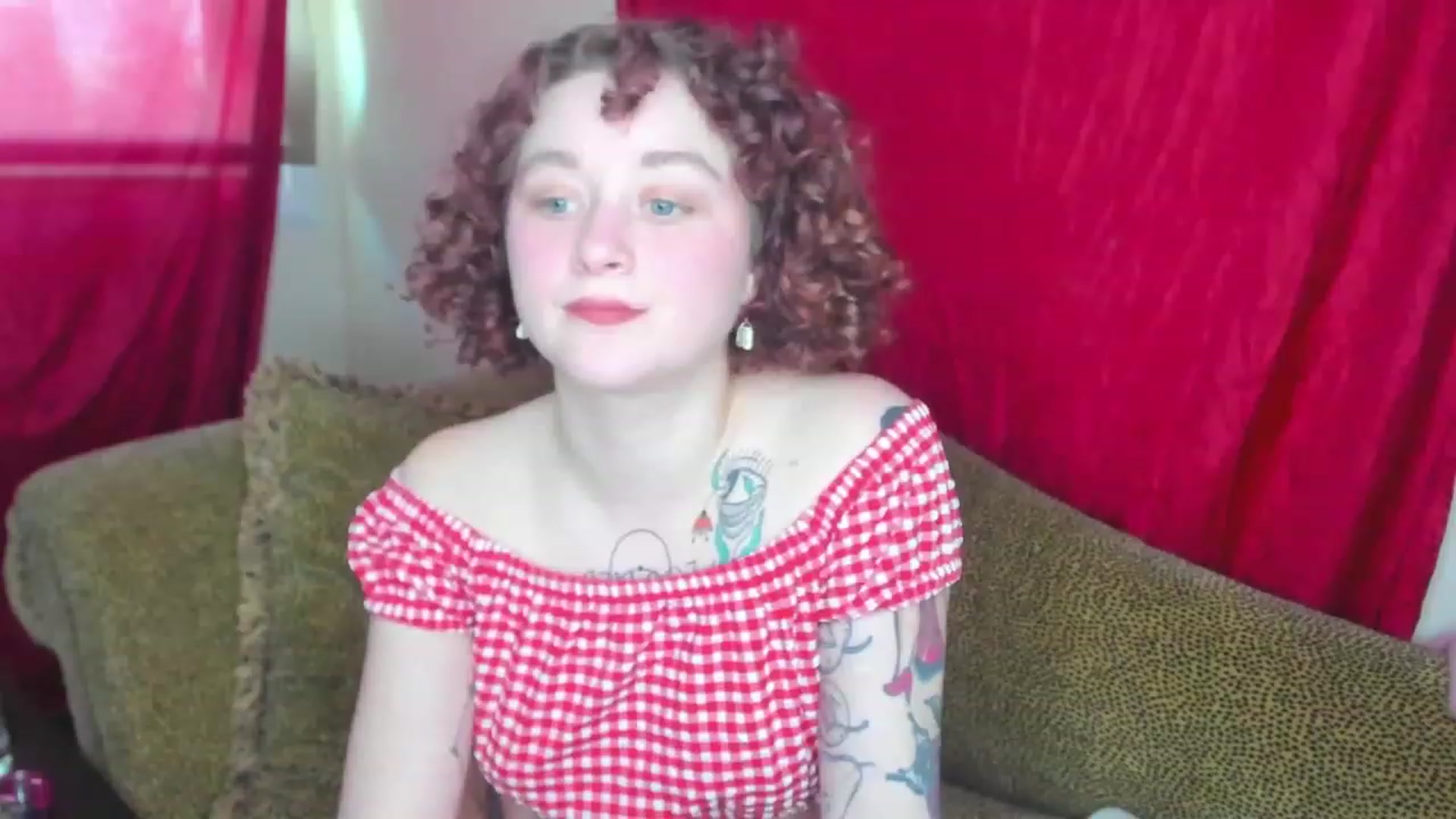 Gallery image thumbnail from FrankiePeach's myfreecams stream on, 12/09/2022, 19:00 image 14 of 20
