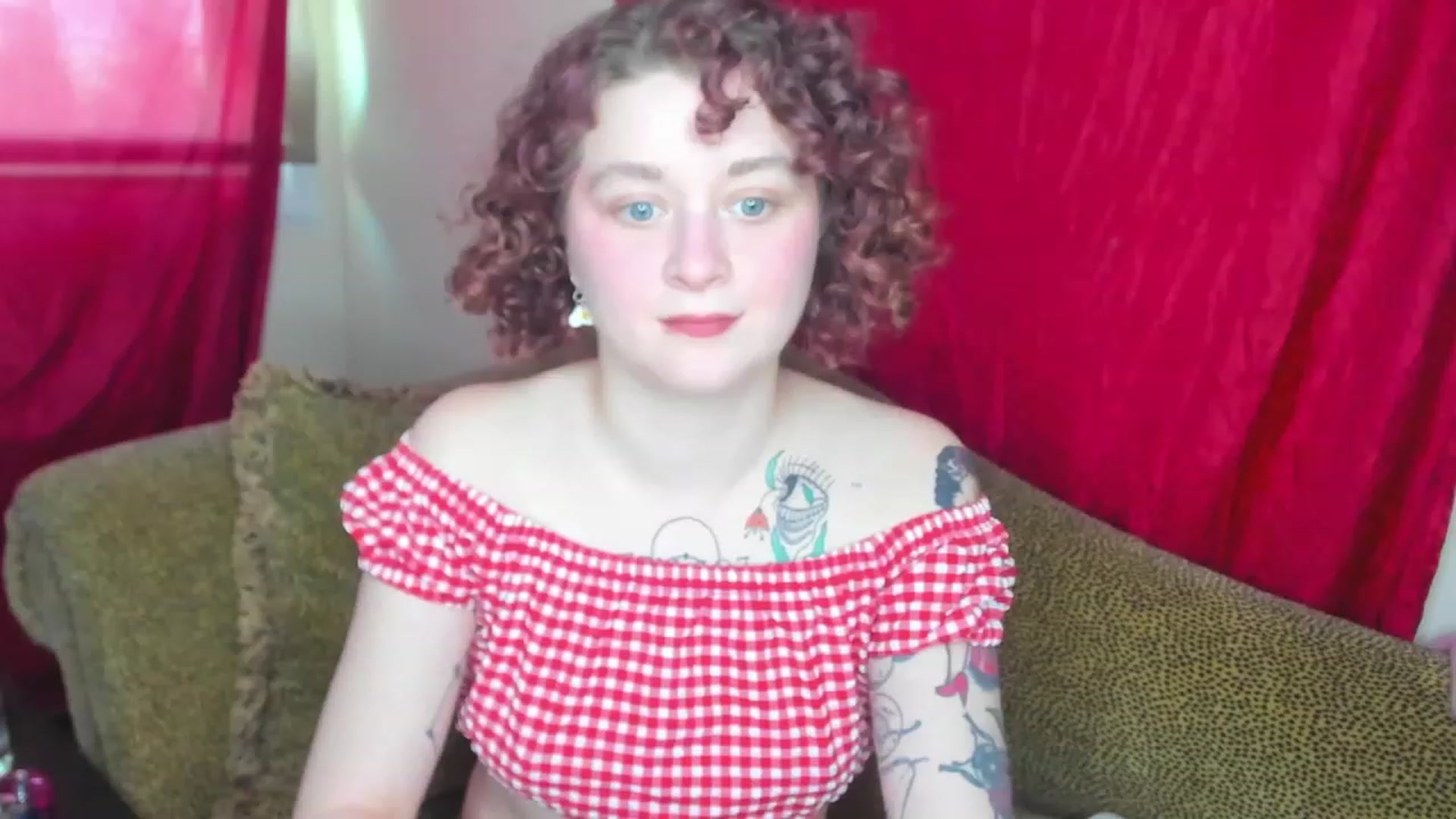 Gallery image thumbnail from FrankiePeach's myfreecams stream on, 12/09/2022, 19:00 image 4 of 20