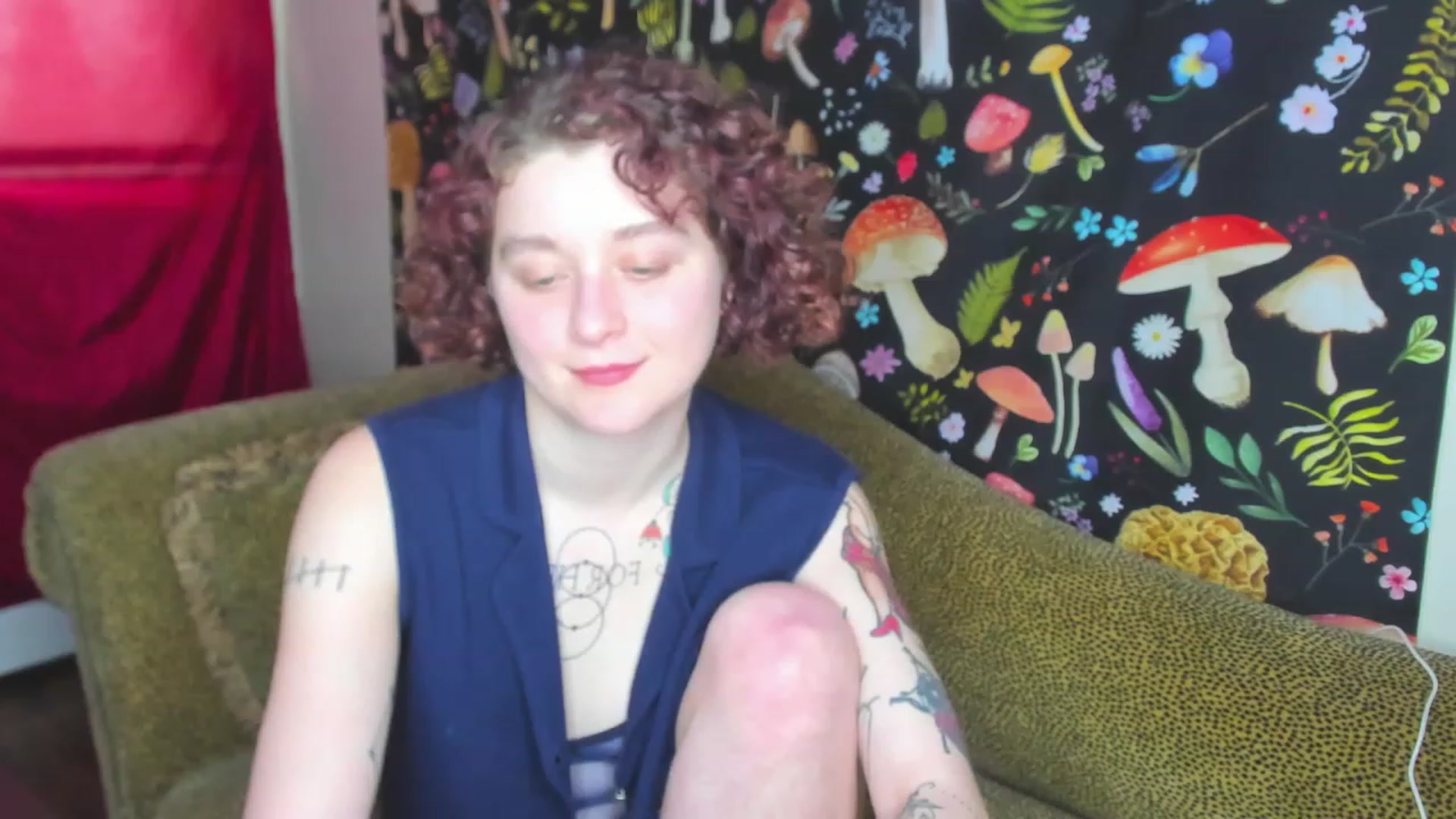 Gallery image thumbnail from FrankiePeach's myfreecams stream on, 12/12/2022, 20:29 image 10 of 20