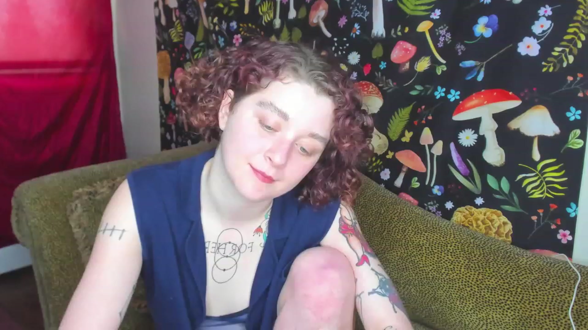 Gallery image thumbnail from FrankiePeach's myfreecams stream on, 12/12/2022, 20:29 image 8 of 20