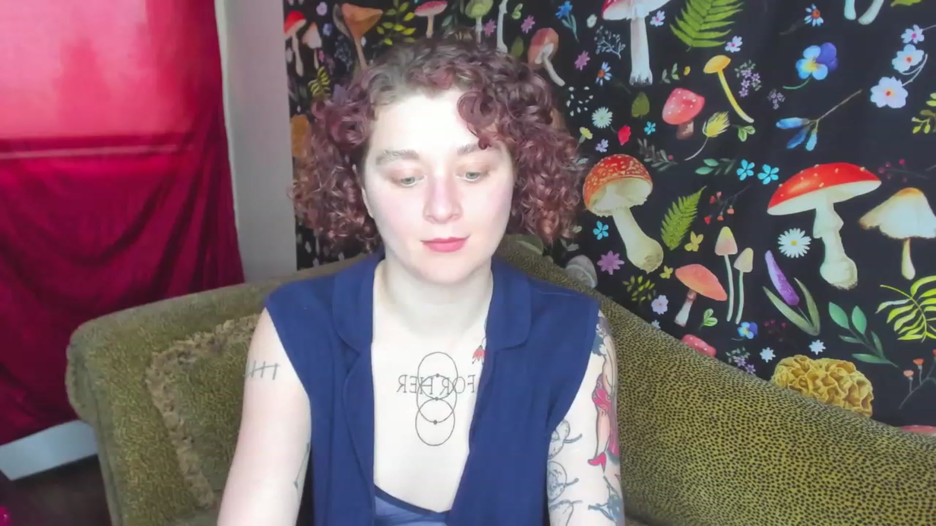 Gallery image thumbnail from FrankiePeach's myfreecams stream on, 12/12/2022, 20:29 image 18 of 20