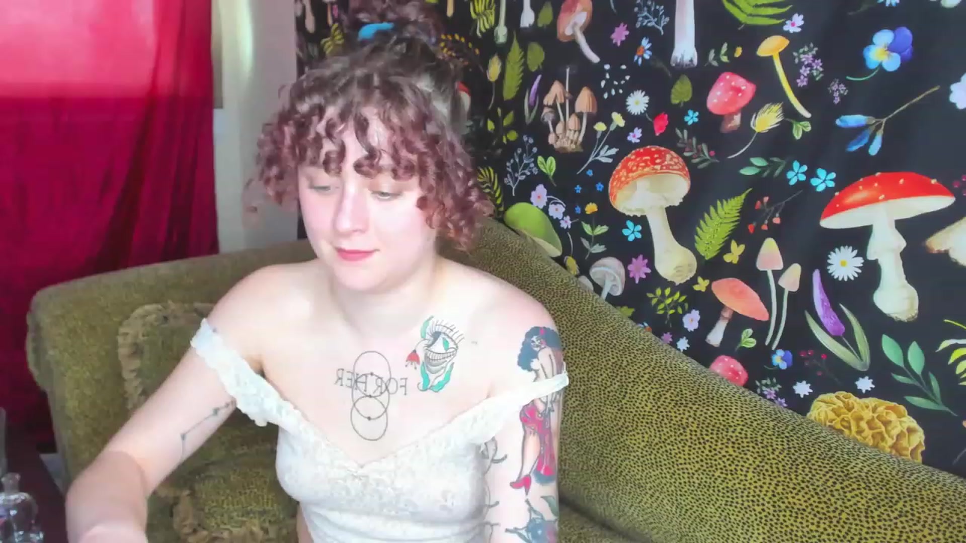 Gallery image thumbnail from FrankiePeach's myfreecams stream on, 12/19/2022, 20:54 image 9 of 20