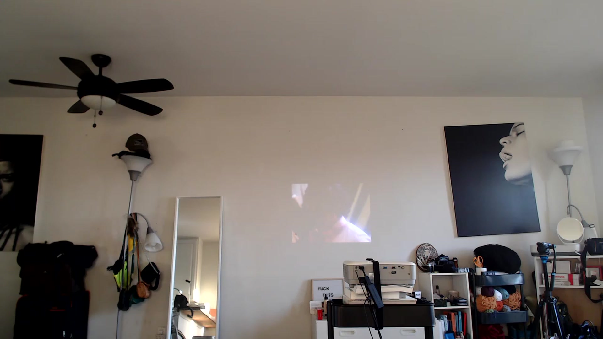 Gallery image thumbnail from Frankiiy_'s myfreecams stream on, 11/15/2022, 24:19 image 20 of 20
