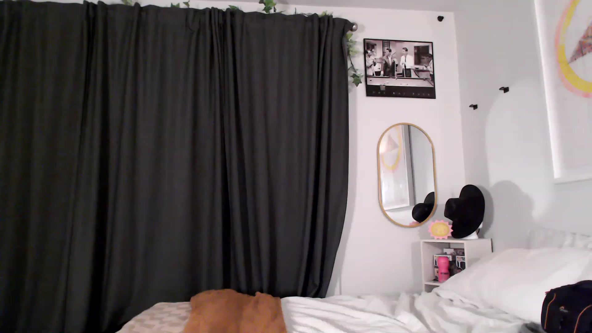 Gallery image thumbnail from Frankiiy_'s myfreecams stream on, 12/02/2022, 07:52 image 18 of 20