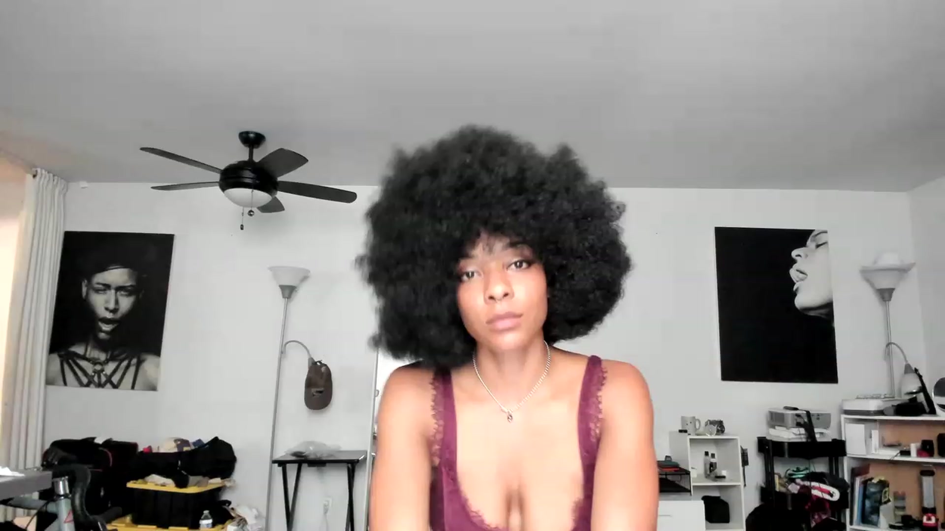Gallery image thumbnail from Frankiiy_'s myfreecams stream on, 01/04/2023, 07:50 image 2 of 20