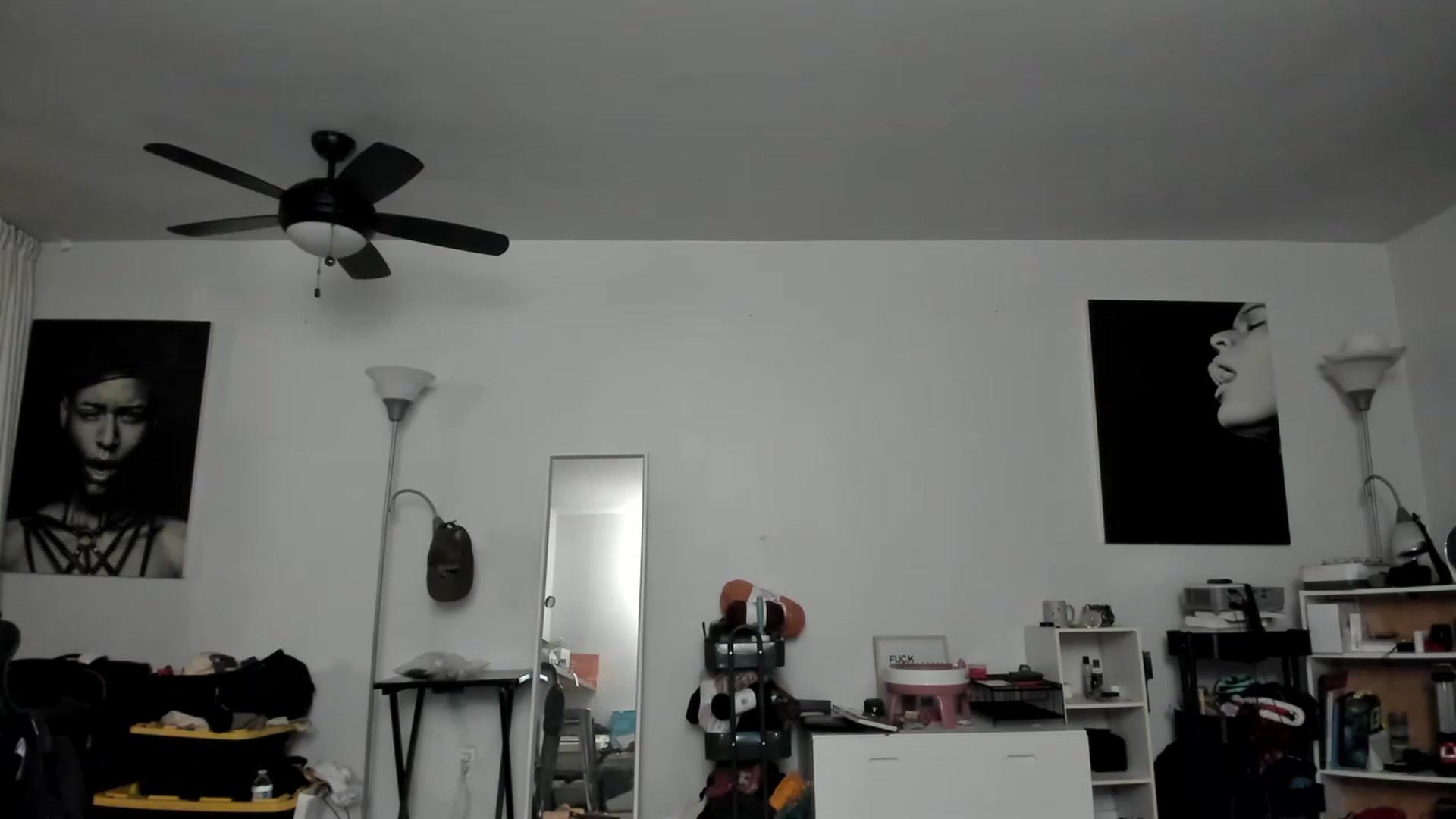Gallery image thumbnail from Frankiiy_'s myfreecams stream on, 01/04/2023, 07:50 image 13 of 20