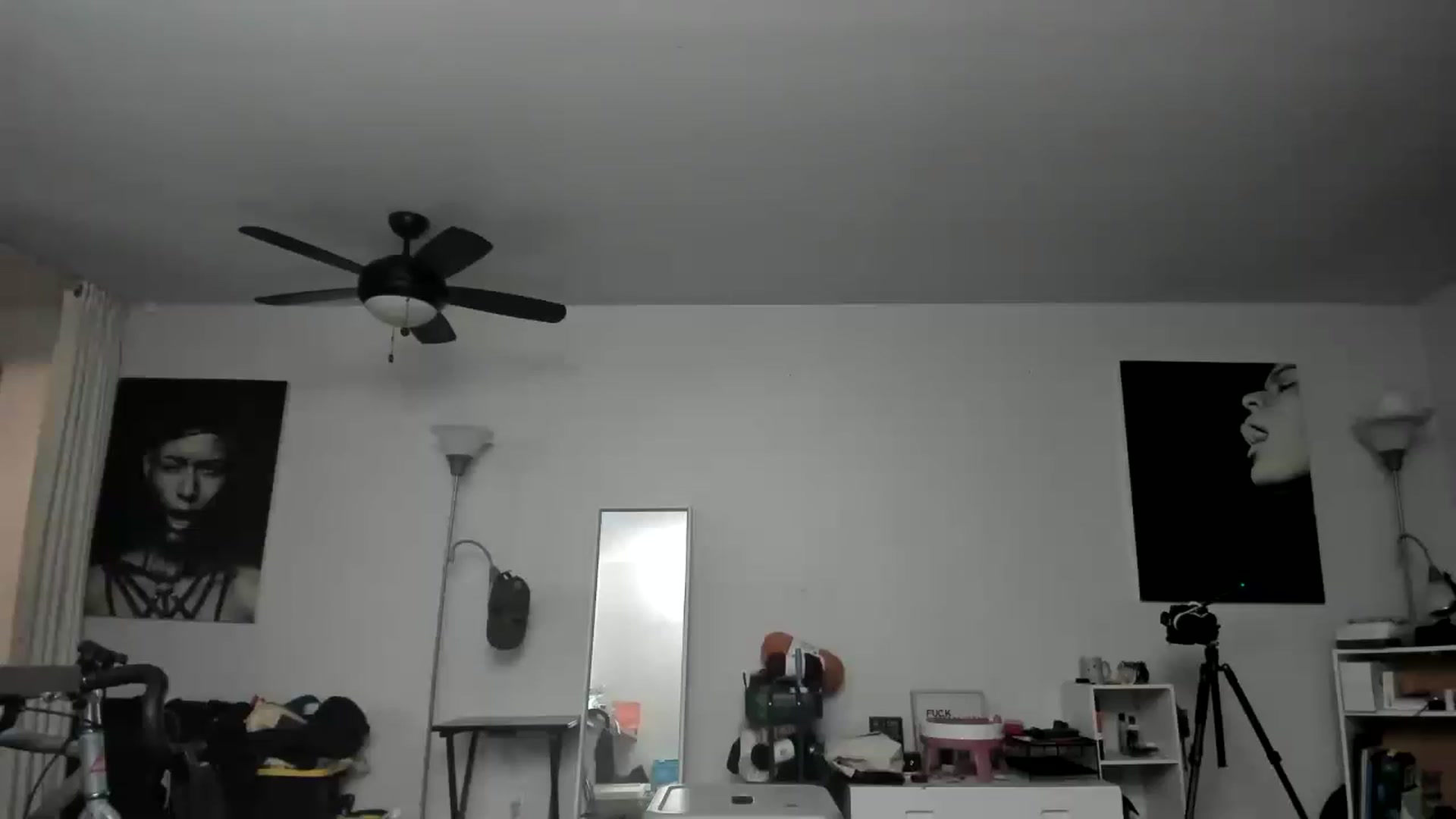 Gallery image thumbnail from Frankiiy_'s myfreecams stream on, 01/06/2023, 09:20 image 9 of 20