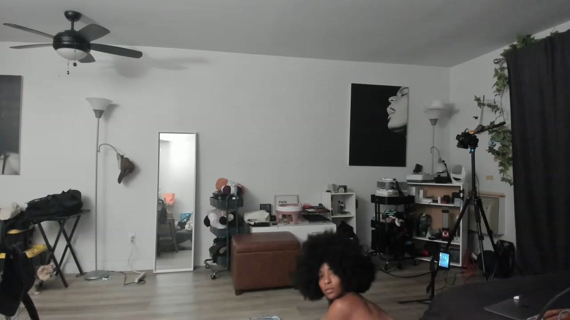 Gallery image thumbnail from Frankiiy_'s myfreecams stream on, 01/13/2023, 09:03 image 1 of 20