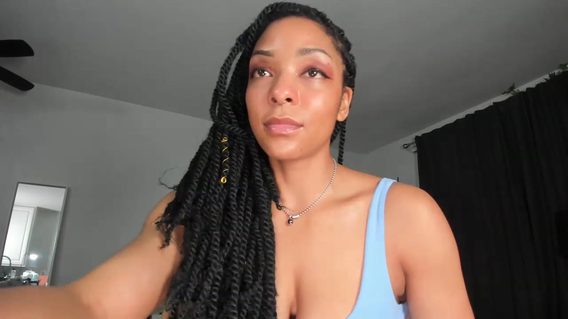 Gallery image thumbnail from Frankiiy_'s myfreecams stream on, 02/24/2023, 10:04 image 5 of 20