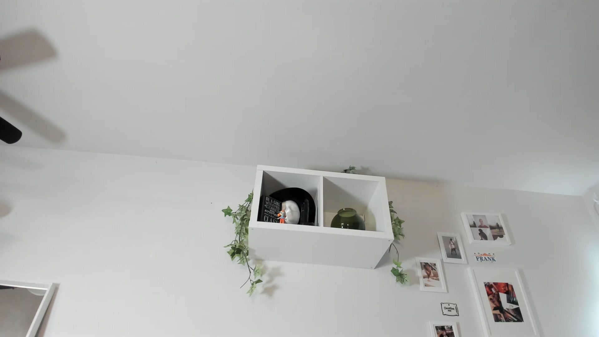 Gallery image thumbnail from Frankiiy_'s myfreecams stream on, 04/06/2023, 07:18 image 7 of 20