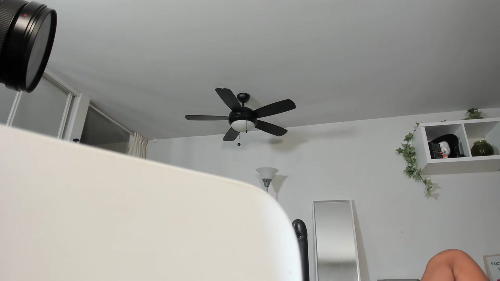 Gallery image thumbnail from Frankiiy_'s myfreecams stream on, 04/07/2023, 08:30 image 5 of 20