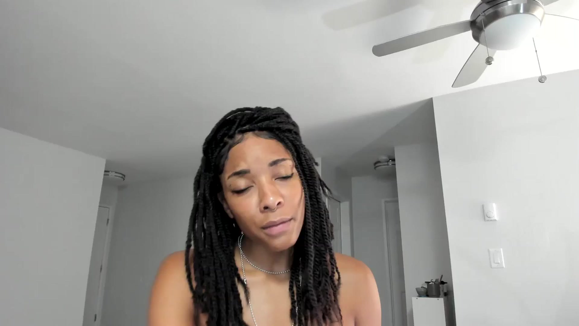 Gallery image thumbnail from Frankiiy_'s myfreecams stream on, 08/27/2023, 09:24 image 9 of 20