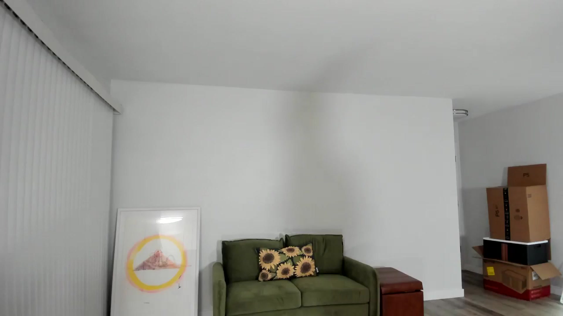 Gallery image thumbnail from Frankiiy_'s myfreecams stream on, 09/08/2023, 07:05 image 9 of 20