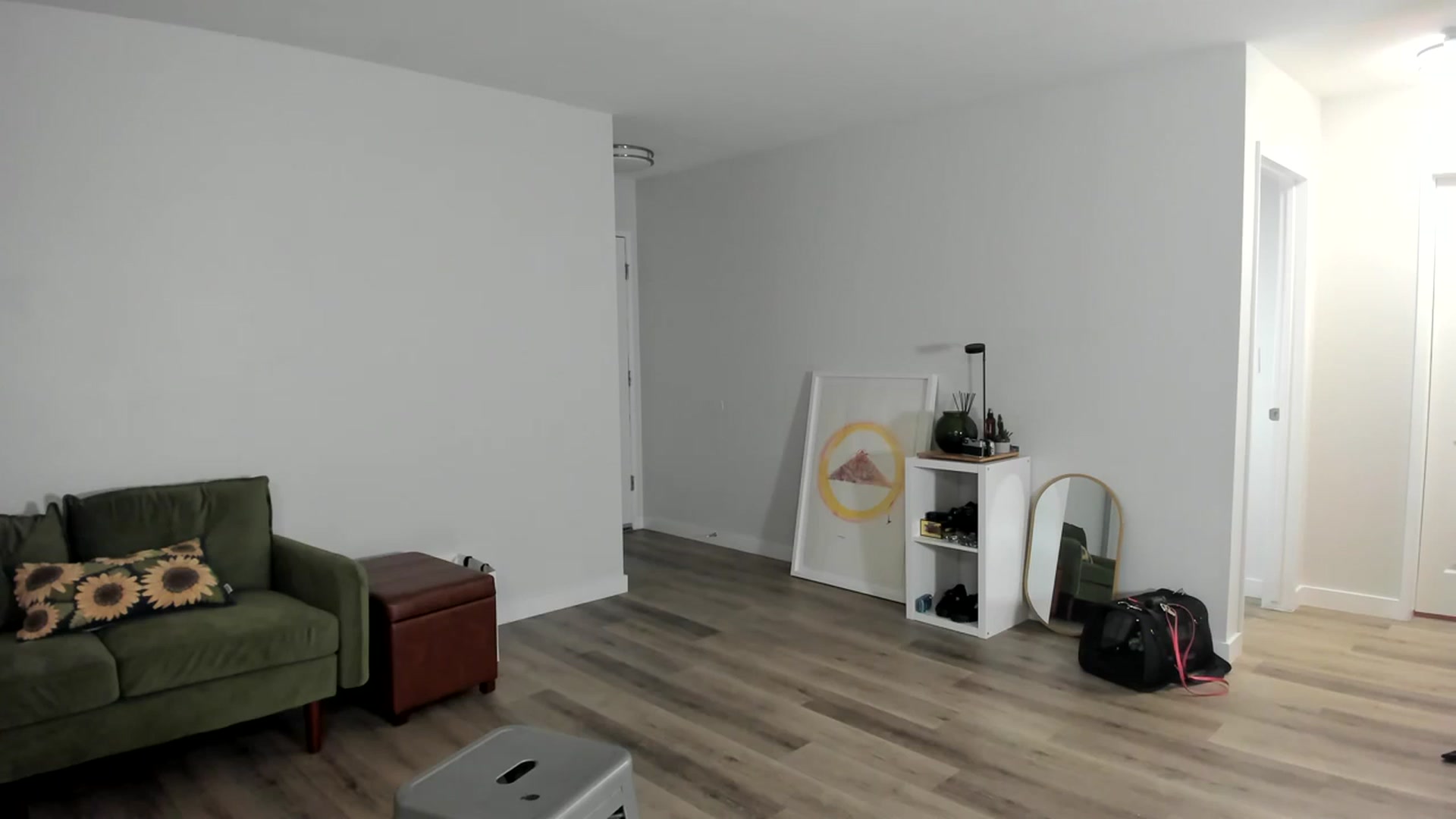 Gallery image thumbnail from Frankiiy_'s myfreecams stream on, 09/28/2023, 07:09 image 2 of 20