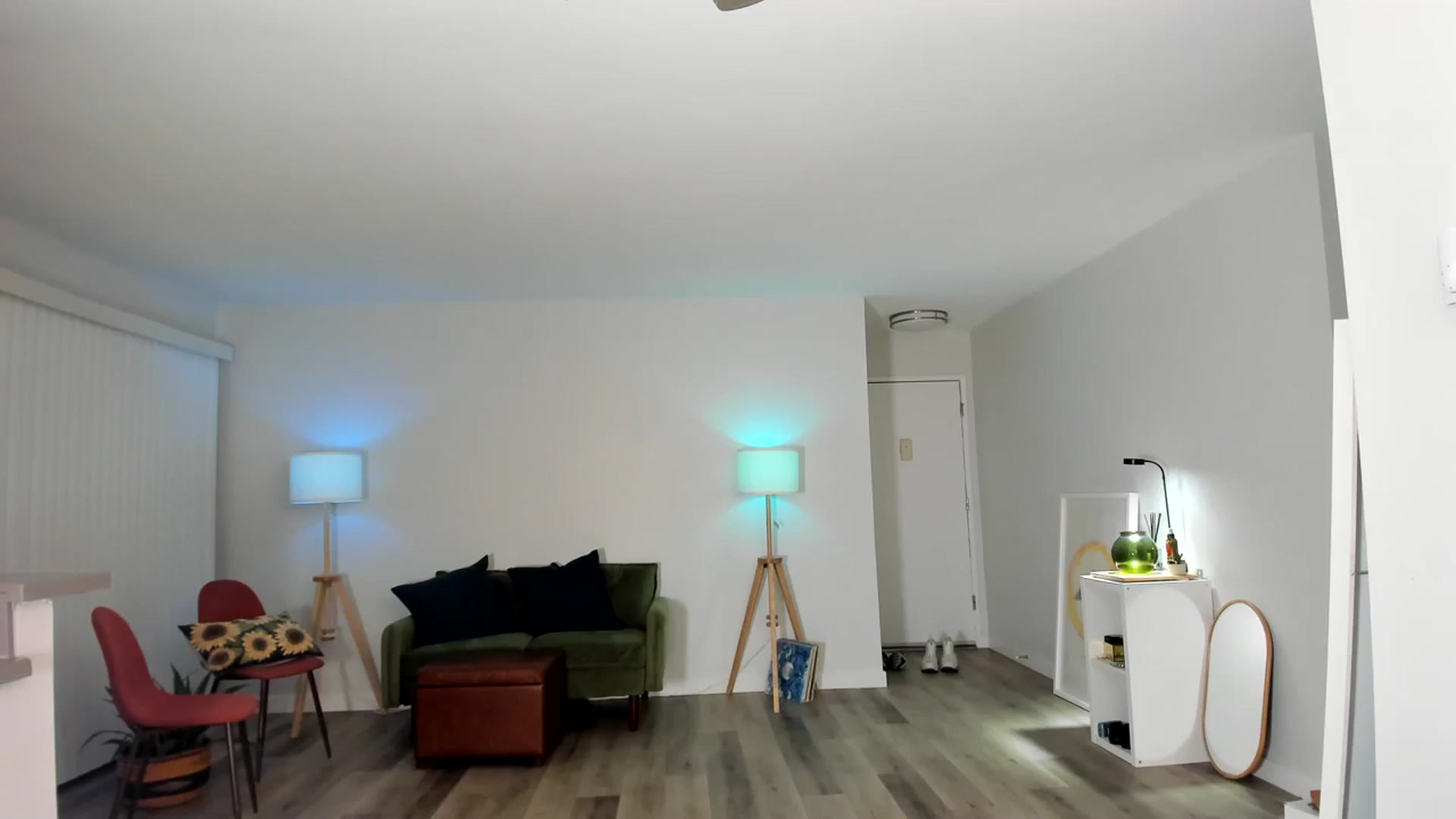 Gallery image thumbnail from Frankiiy_'s myfreecams stream on, 11/17/2023, 08:32 image 15 of 20