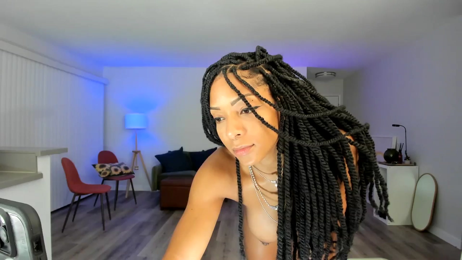 Gallery image thumbnail from Frankiiy_'s myfreecams stream on, 11/23/2023, 06:08 image 9 of 20