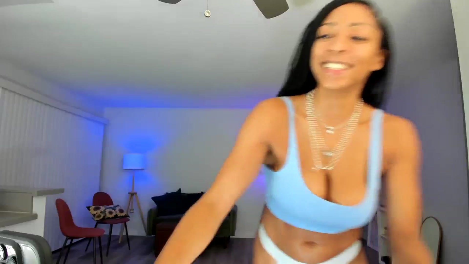 Gallery image thumbnail from Frankiiy_'s myfreecams stream on, 11/23/2023, 06:08 image 12 of 20