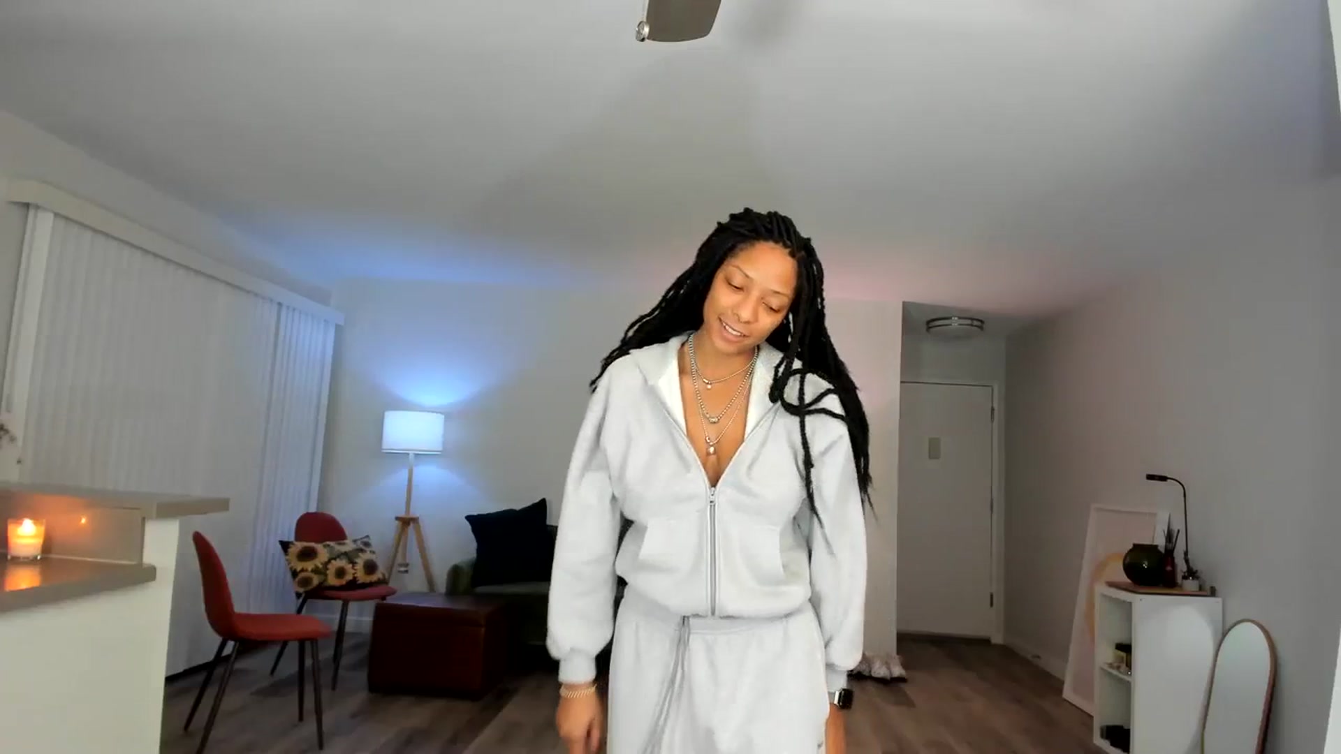 Gallery image thumbnail from Frankiiy_'s myfreecams stream on, 11/27/2023, 06:19 image 14 of 20