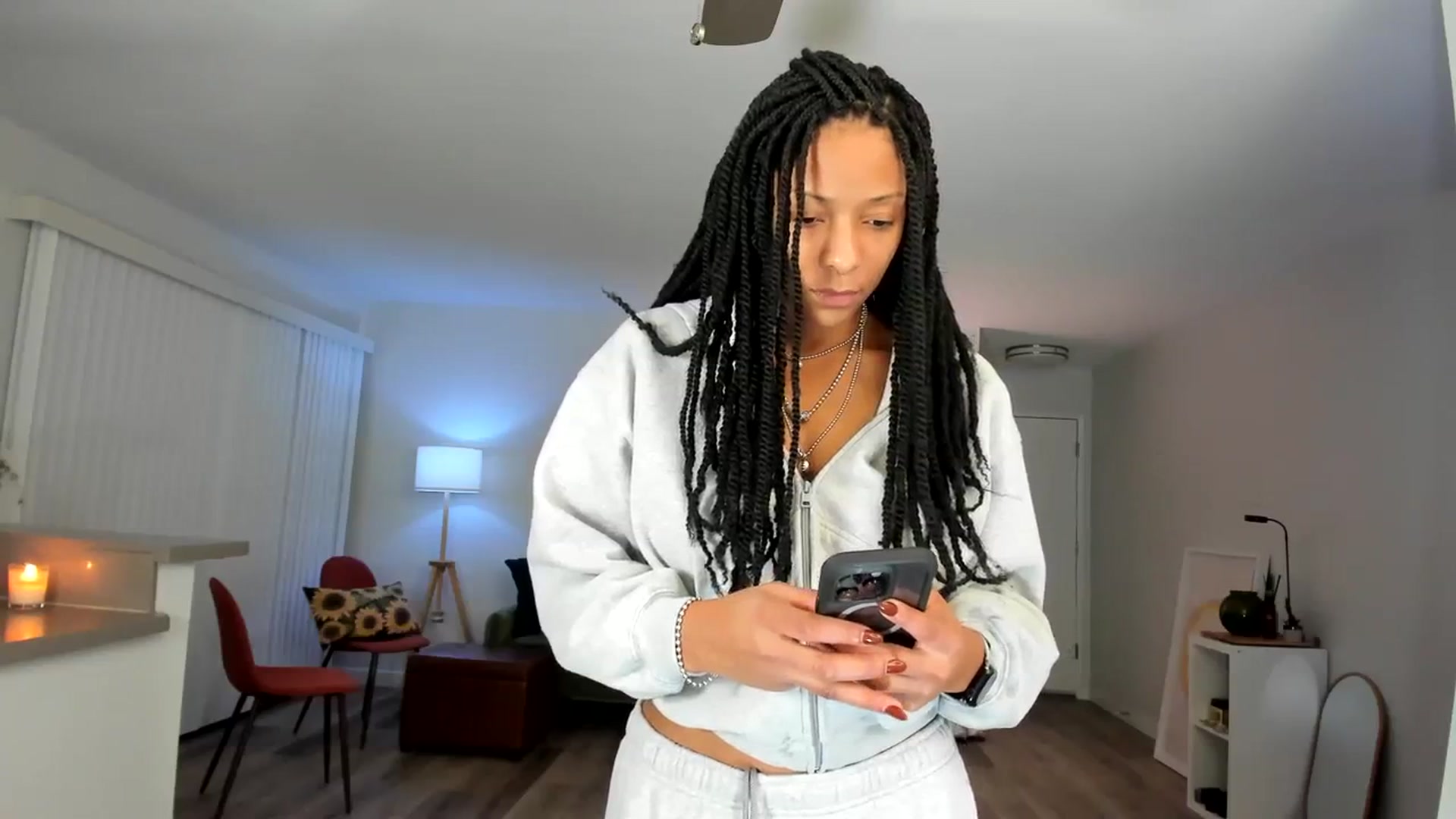 Gallery image thumbnail from Frankiiy_'s myfreecams stream on, 11/27/2023, 06:19 image 16 of 20
