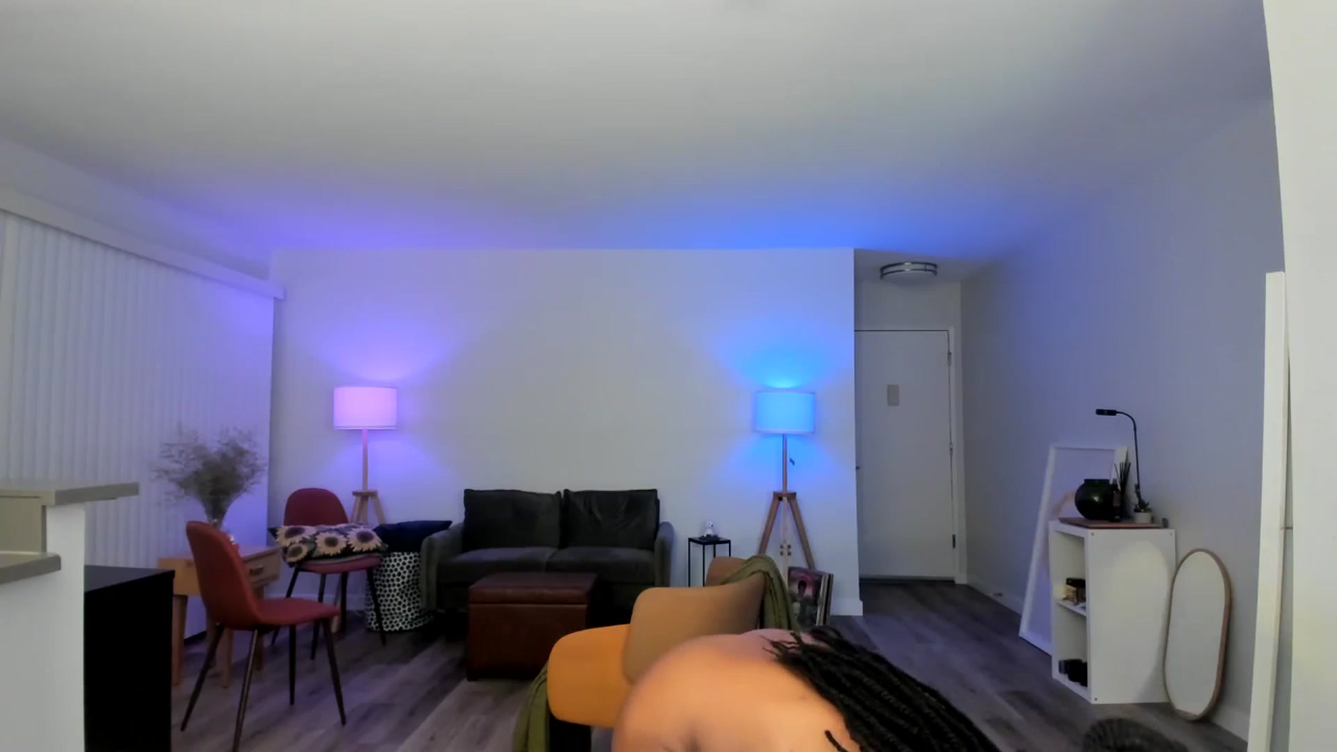 Gallery image thumbnail from Frankiiy_'s myfreecams stream on, 12/29/2023, 06:36 image 18 of 20