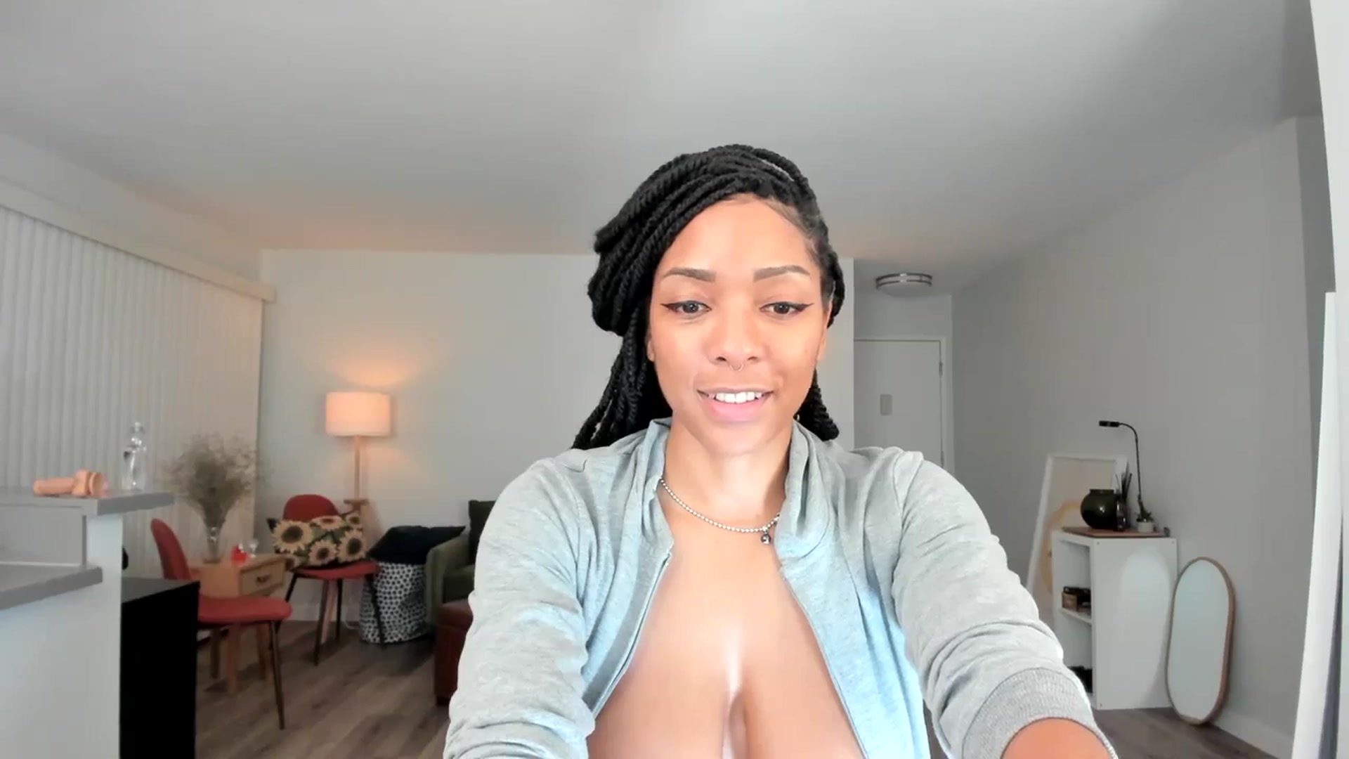 Gallery image thumbnail from Frankiiy_'s myfreecams stream on, 01/05/2024, 06:55 image 17 of 20
