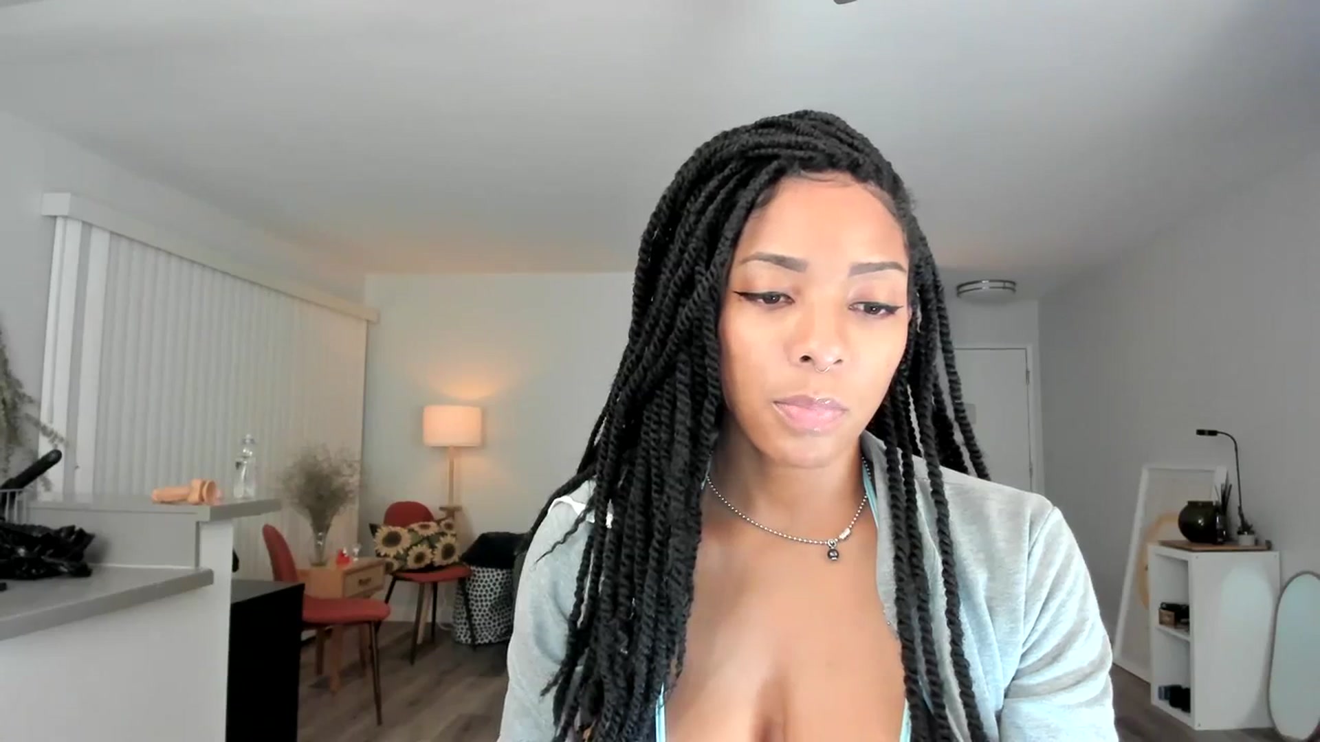 Gallery image thumbnail from Frankiiy_'s myfreecams stream on, 01/05/2024, 06:55 image 3 of 20