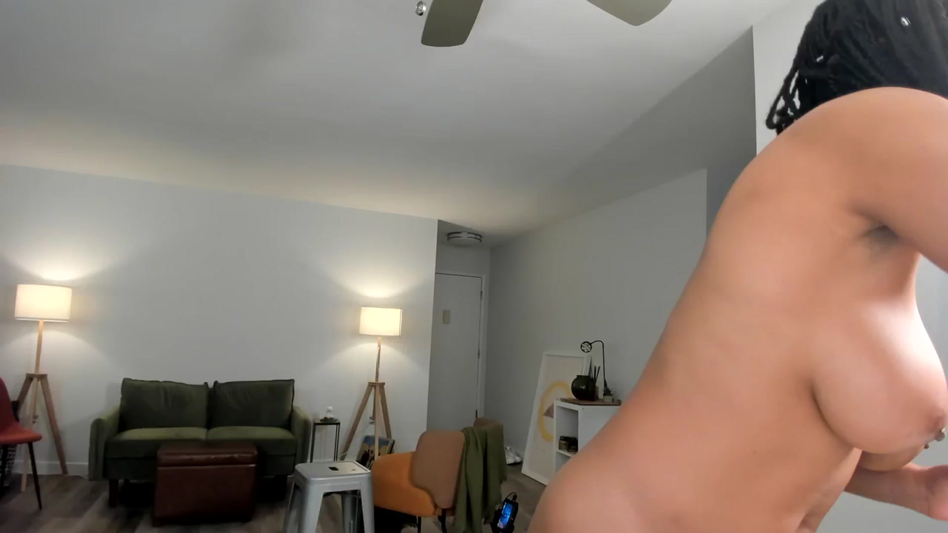 Gallery image thumbnail from Frankiiy_'s myfreecams stream on, 02/01/2024, 08:27 image 11 of 20