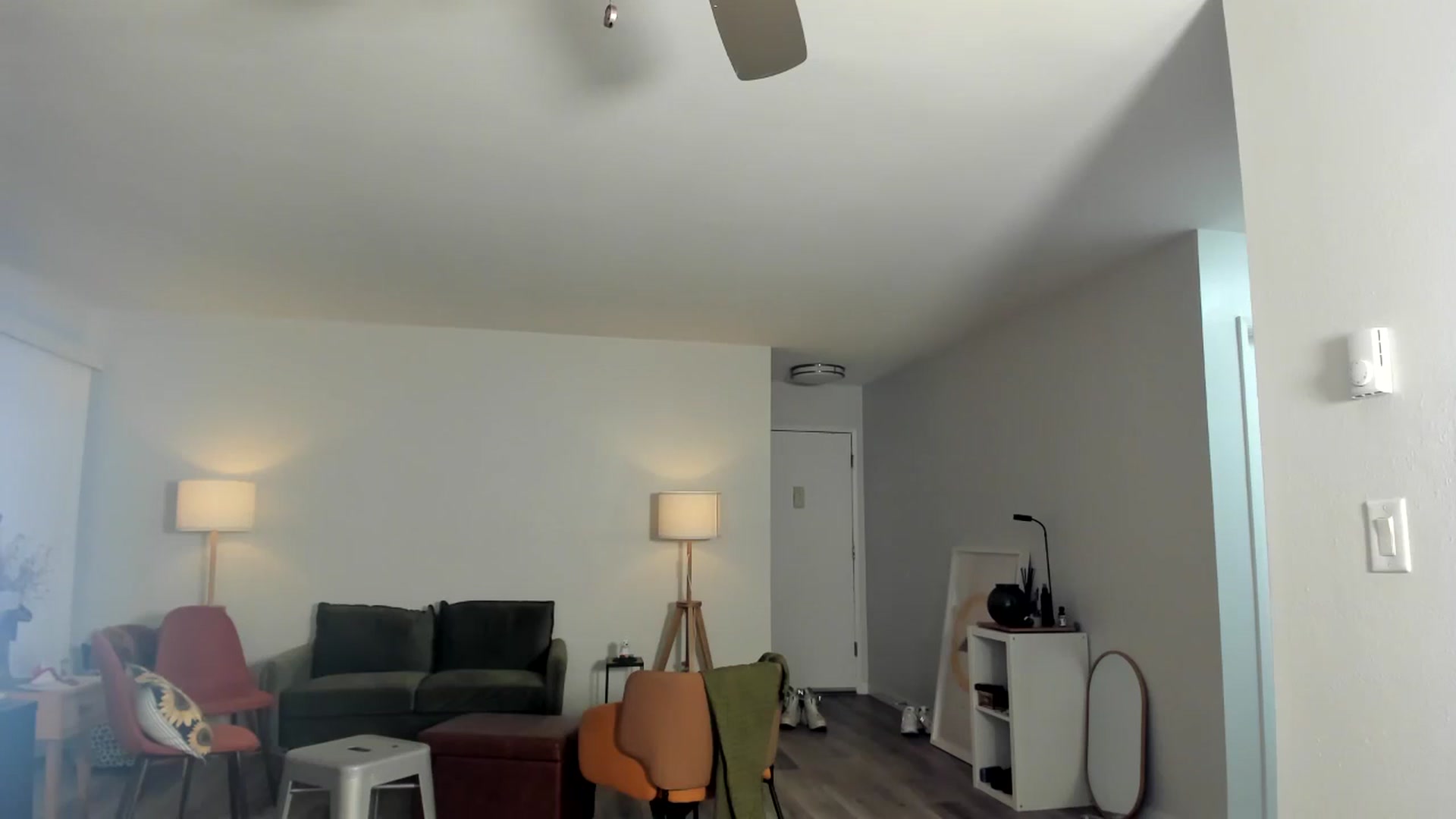 Gallery image thumbnail from Frankiiy_'s myfreecams stream on, 03/01/2024, 12:46 image 16 of 20
