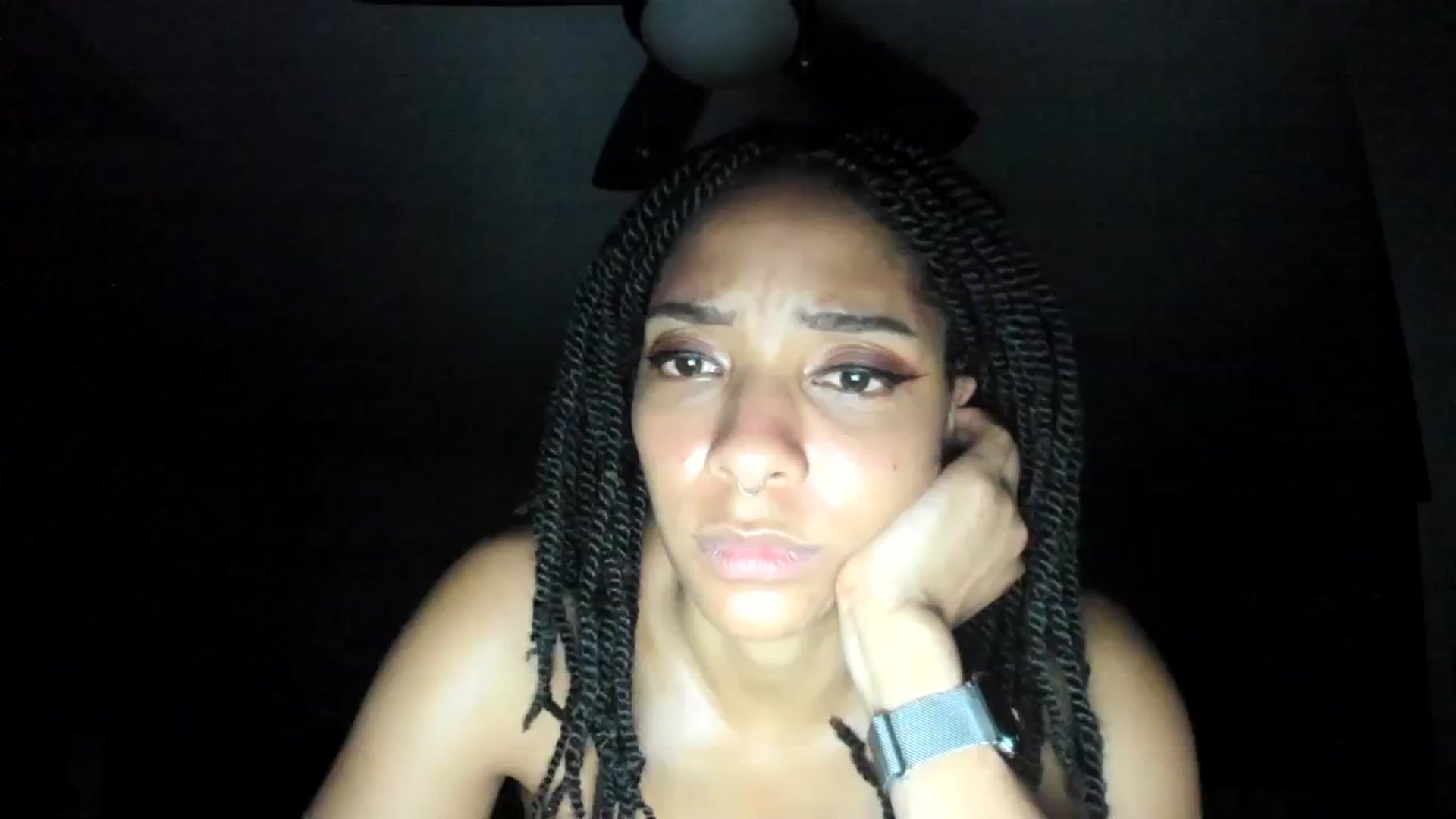 Gallery image thumbnail from Frankiiy_'s myfreecams stream on, 03/28/2024, 09:30 image 9 of 20