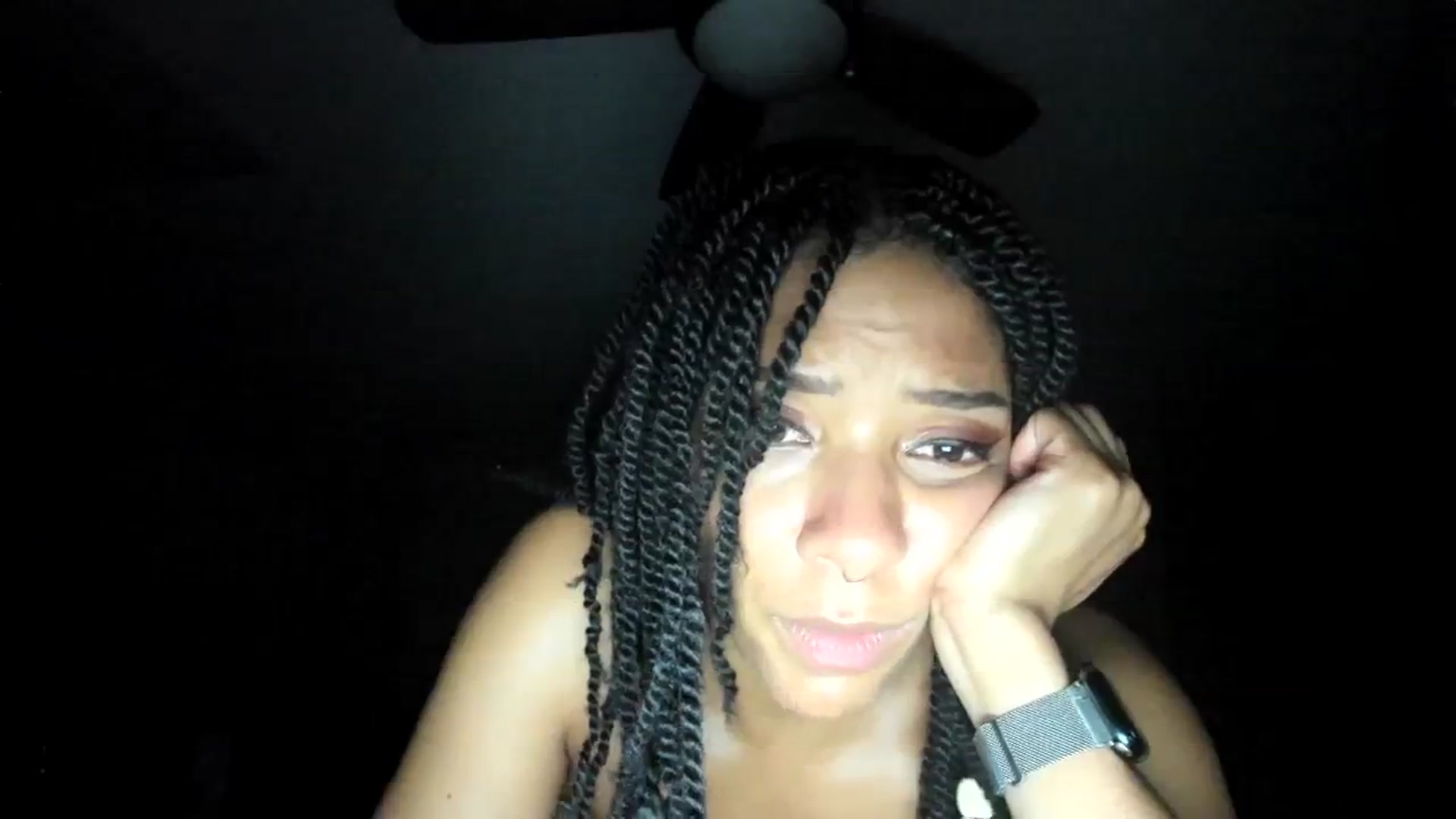 Gallery image thumbnail from Frankiiy_'s myfreecams stream on, 03/28/2024, 09:30 image 18 of 20