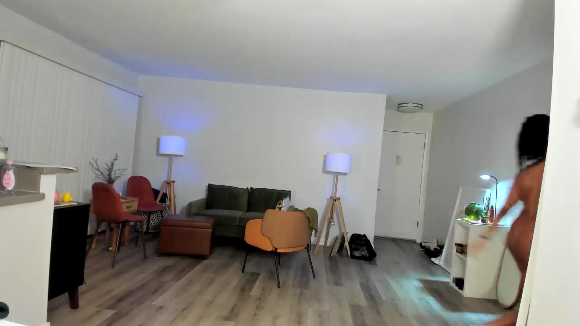 Gallery image thumbnail from Frankiiy_'s myfreecams stream on, 05/08/2024, 07:11 image 6 of 20