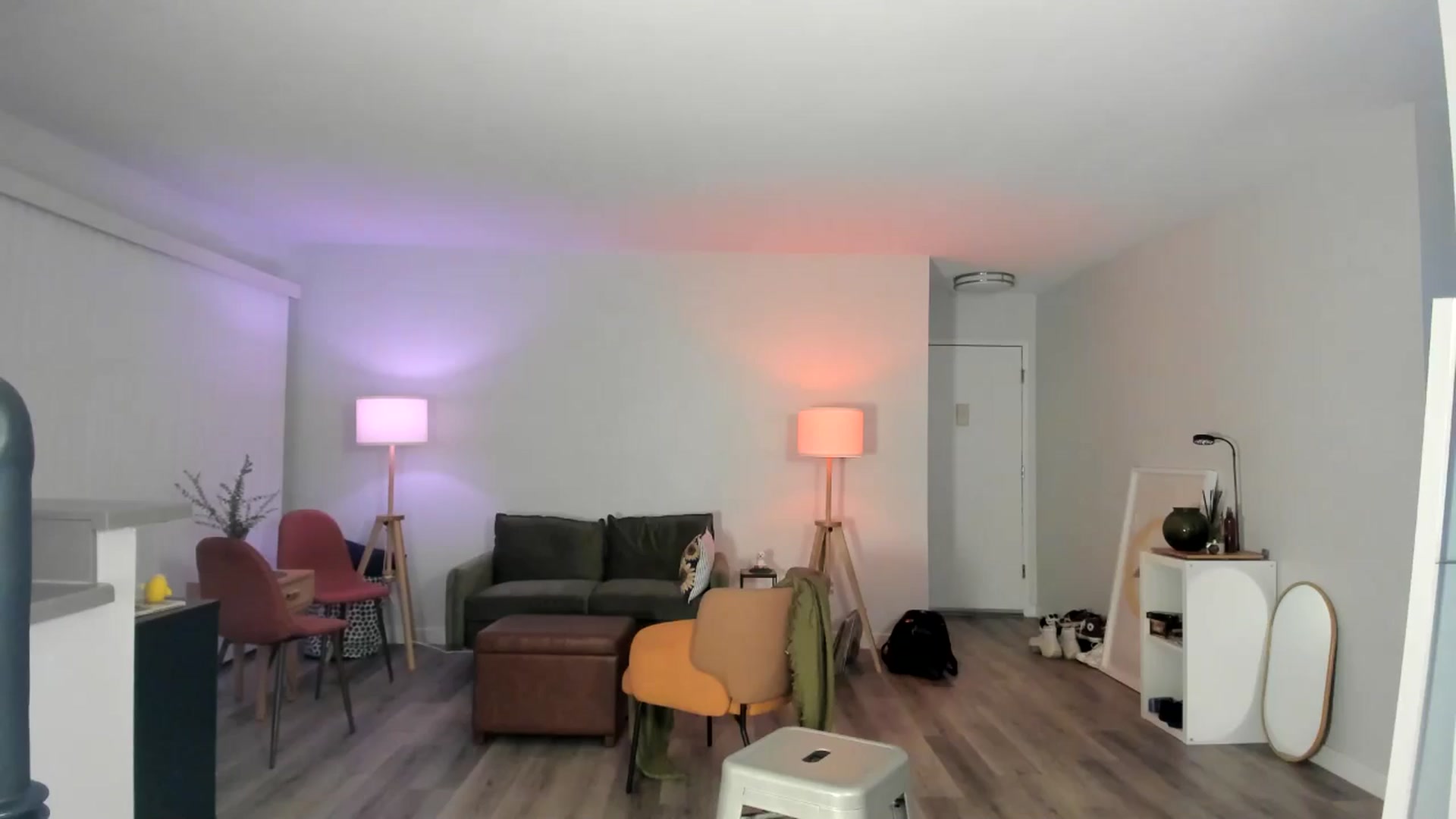 Gallery image thumbnail from Frankiiy_'s myfreecams stream on, 05/16/2024, 08:01 image 13 of 20