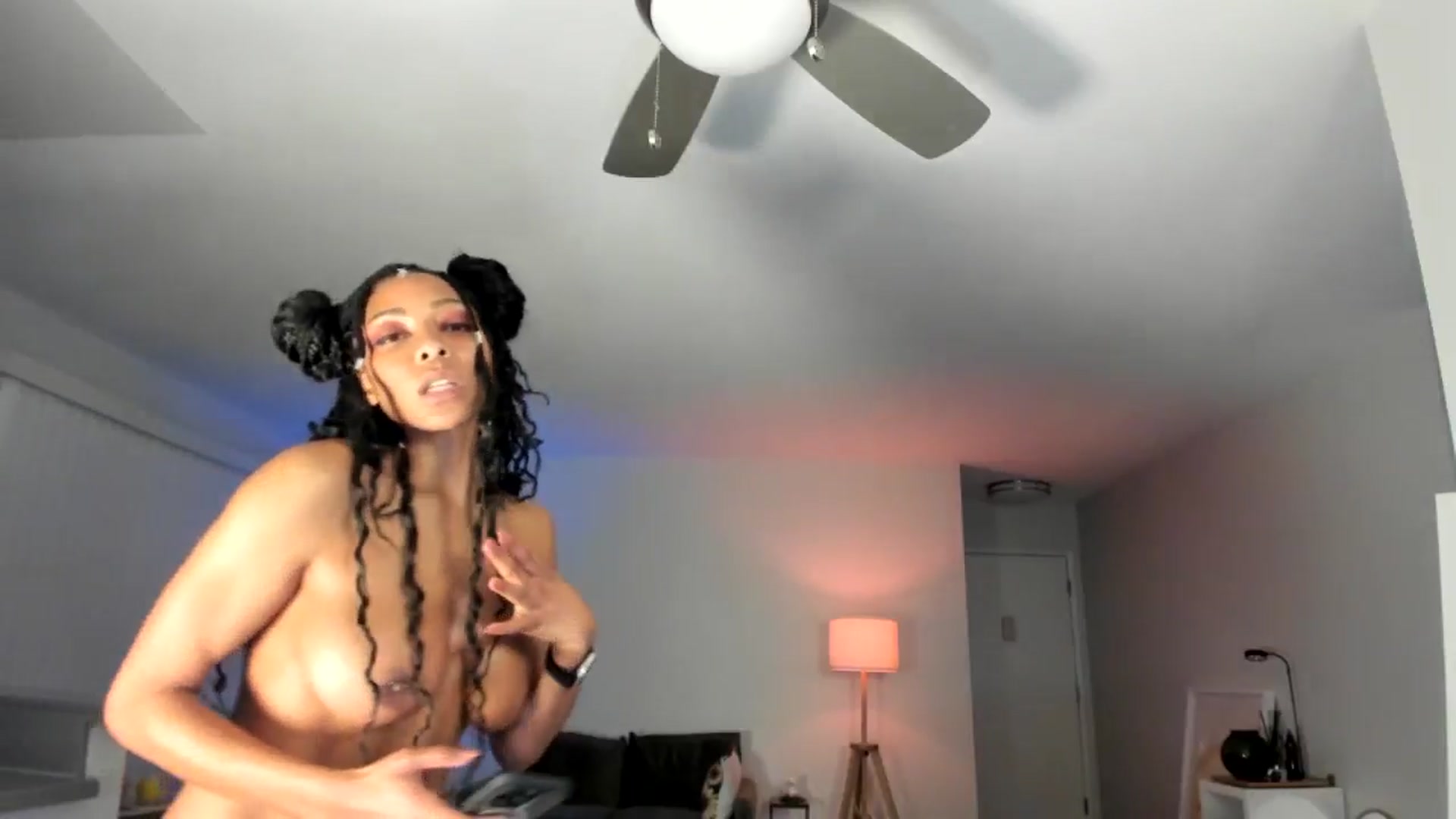 Gallery image thumbnail from Frankiiy_'s myfreecams stream on, 05/16/2024, 09:26 image 5 of 20