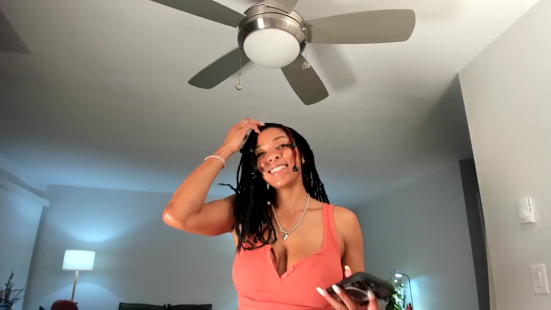 Gallery image thumbnail from Frankiiy_'s myfreecams stream on, 06/12/2024, 06:17 image 11 of 20