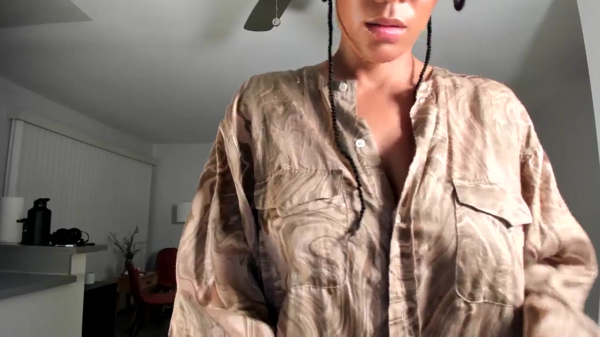 Gallery image thumbnail from Frankiiy_'s myfreecams stream on, 07/11/2024, 08:47 image 7 of 20