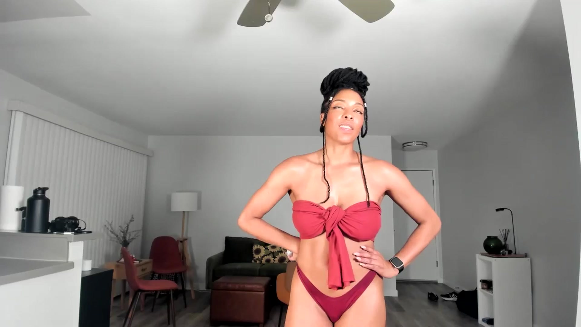 Gallery image thumbnail from Frankiiy_'s myfreecams stream on, 07/11/2024, 08:47 image 13 of 20