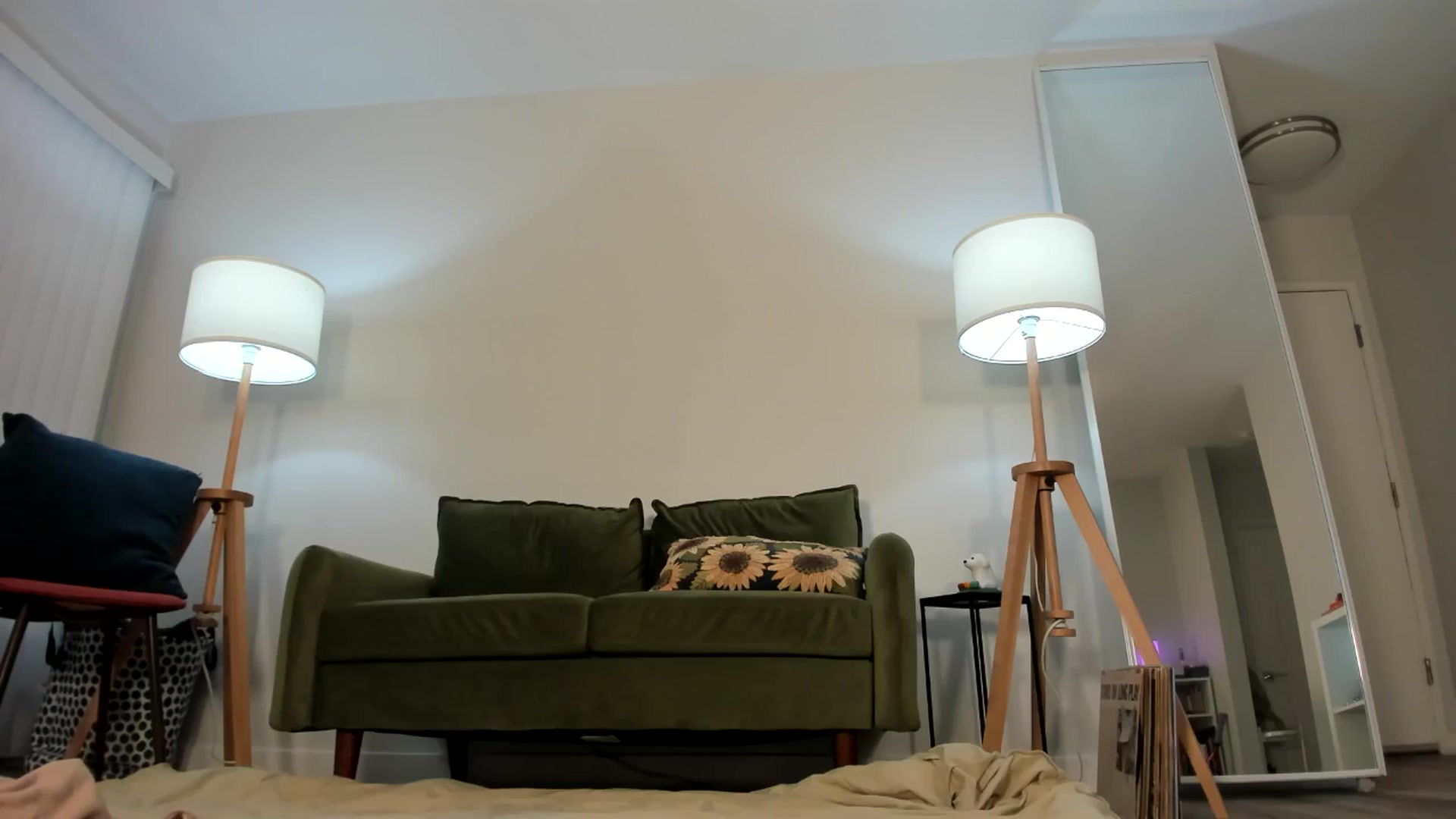 Gallery image thumbnail from Frankiiy_'s myfreecams stream on, 07/25/2024, 08:54 image 10 of 20