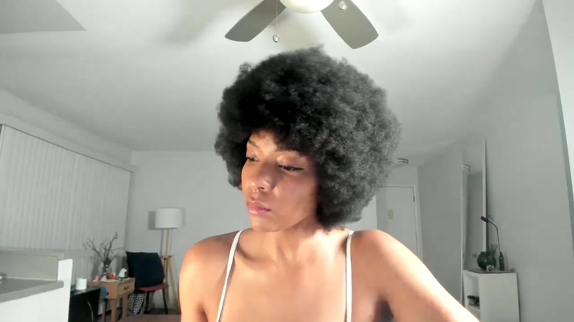Gallery image thumbnail from Frankiiy_'s myfreecams stream on, 08/15/2024, 05:50 image 6 of 20