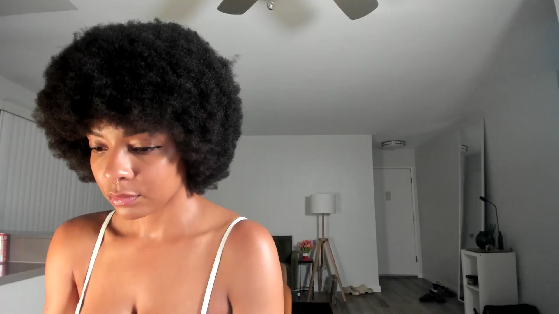 Gallery image thumbnail from Frankiiy_'s myfreecams stream on, 08/15/2024, 06:58 image 3 of 20