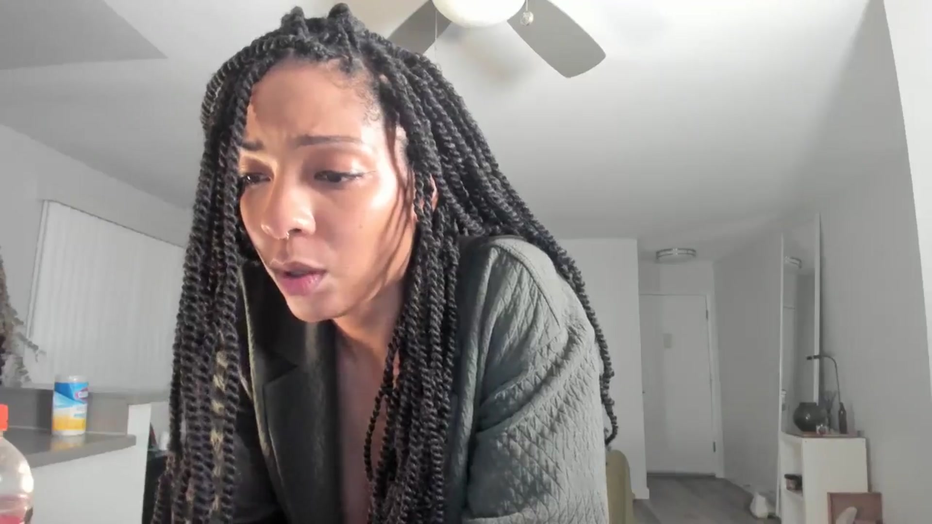Gallery image thumbnail from Frankiiy_'s myfreecams stream on, 08/18/2024, 10:32 image 19 of 20