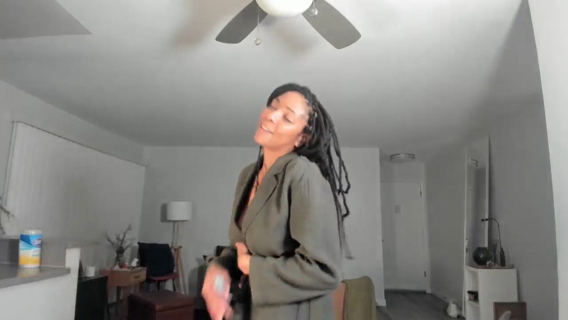 Gallery image thumbnail from Frankiiy_'s myfreecams stream on, 08/18/2024, 10:32 image 8 of 20