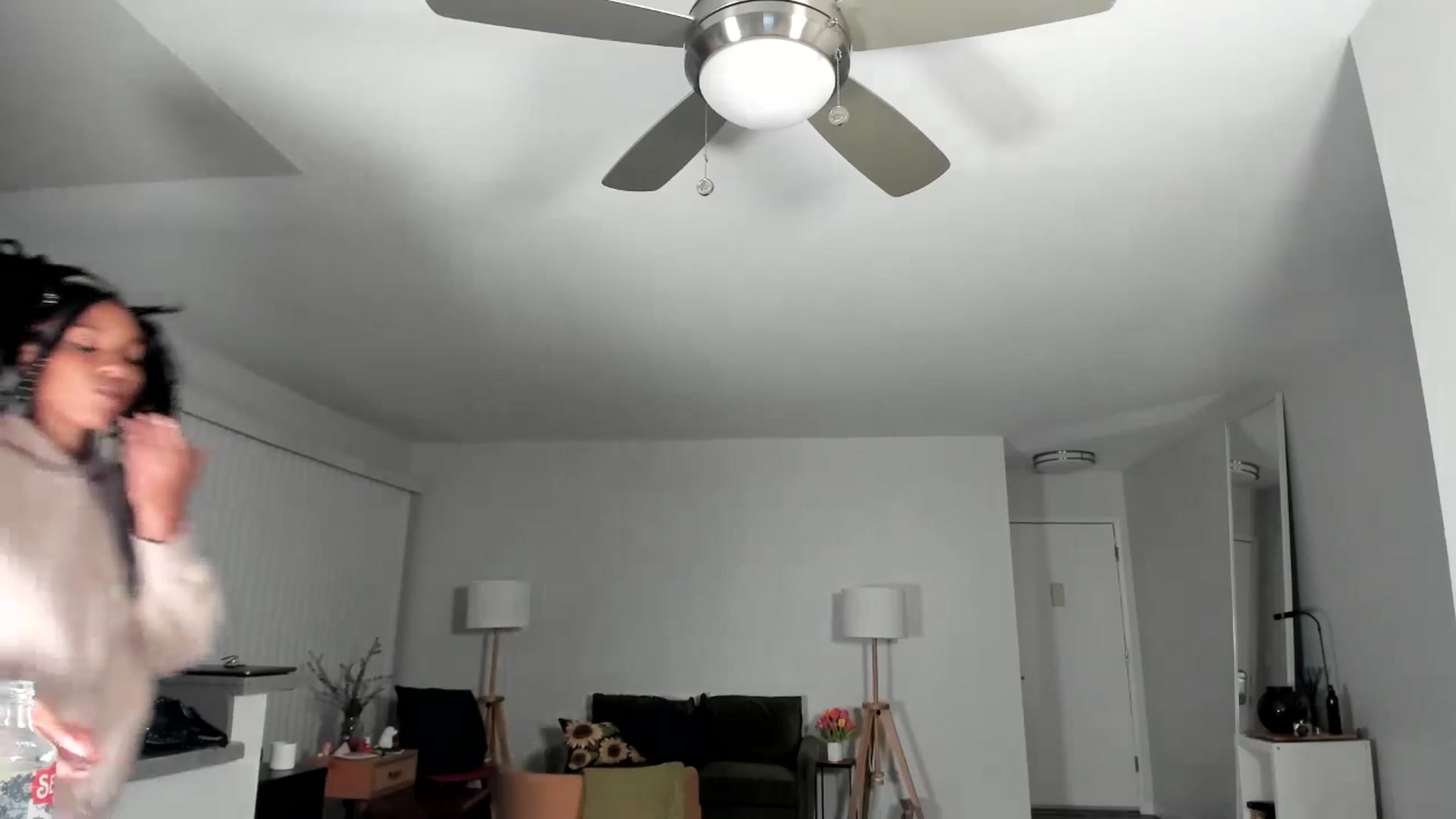 Gallery image thumbnail from Frankiiy_'s myfreecams stream on, 08/22/2024, 07:48 image 20 of 20